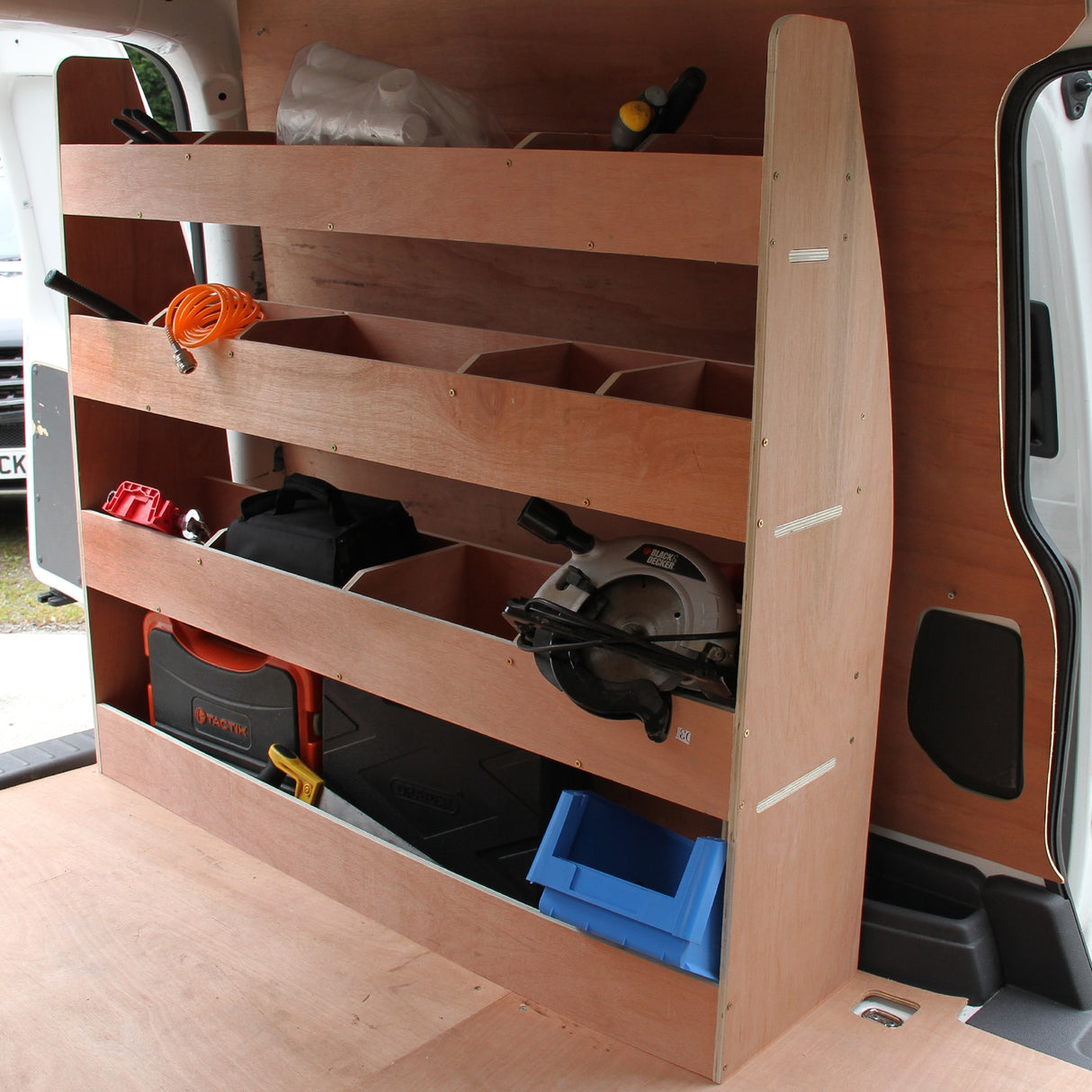 11sqm Anthracite Van Lining, Glue & VW Caddy Rack
