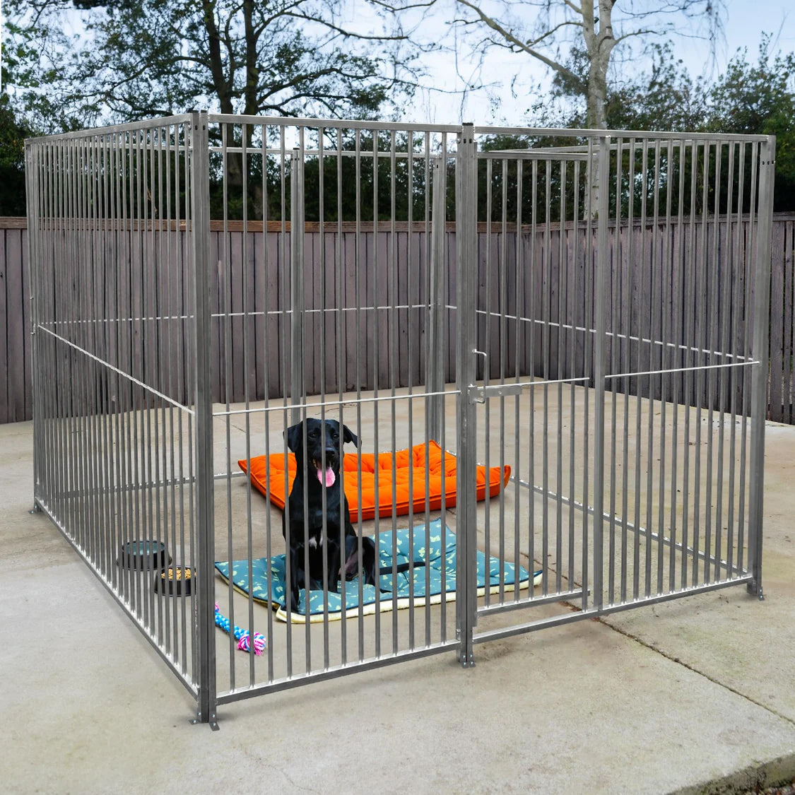 1.5m Dog Run Panel With Door – 5cm Bar Spacing