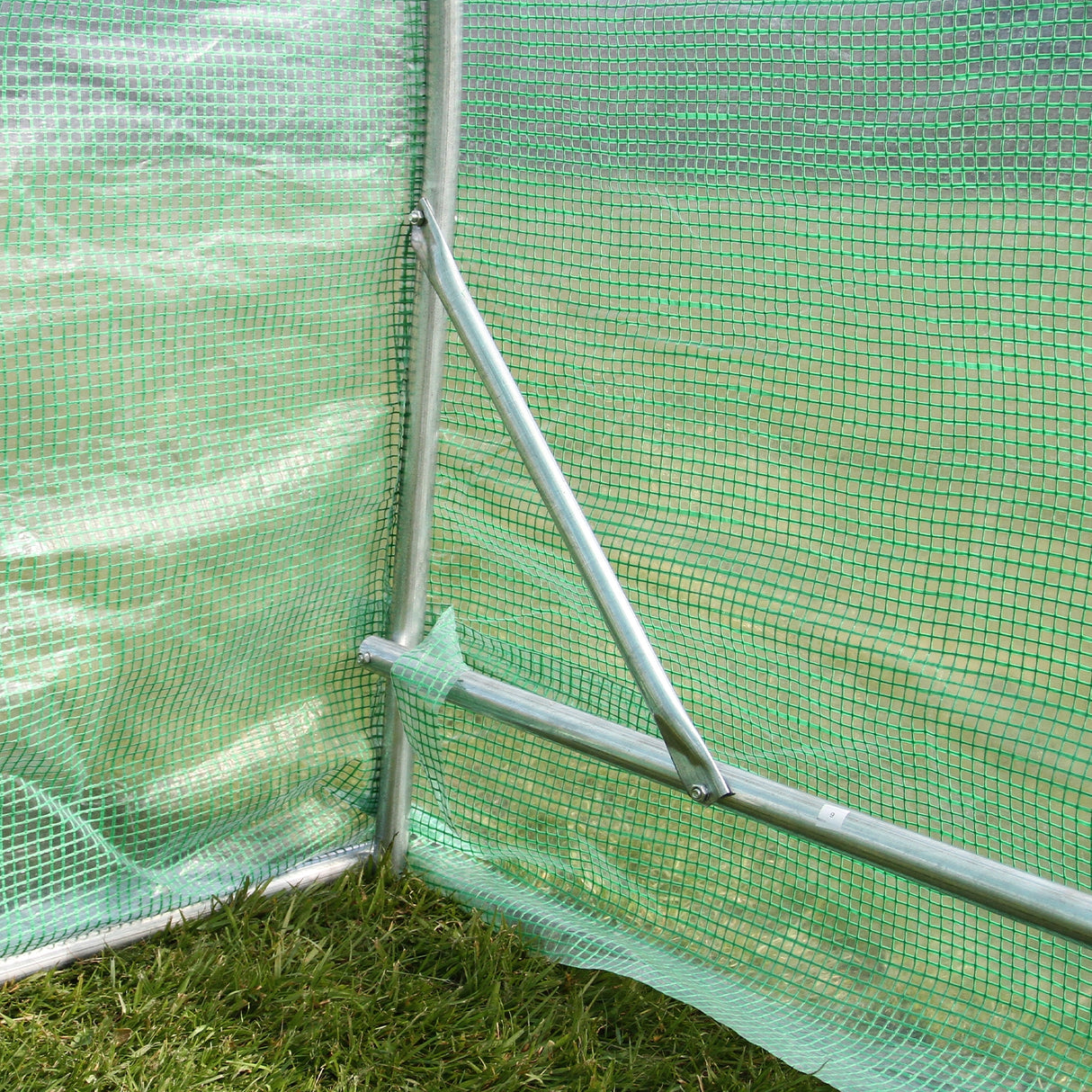 Polytunnel 19mm 2.5m x 2m with Racking