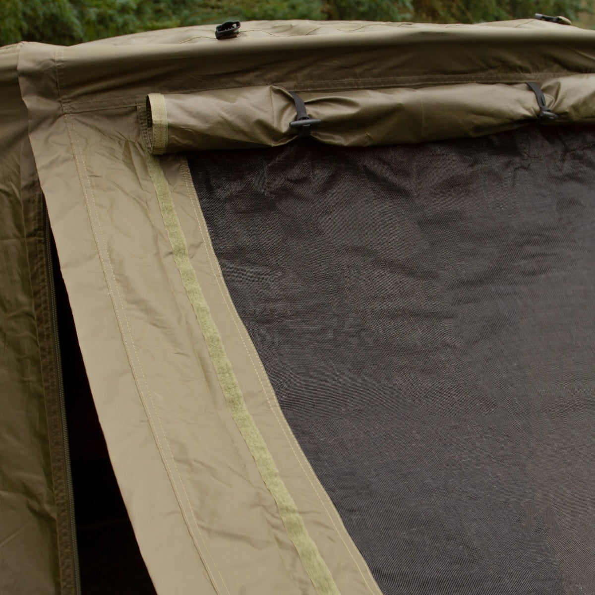 Fishing Bivvy 2-Man / 300cm with Overwrap